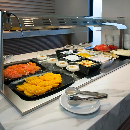 Hotel Pefkos 3*